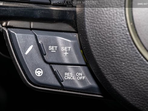Used 2021 Ford Mustang Shelby GT500 w/ Carbon Fiber Track Pack RWD image 28
