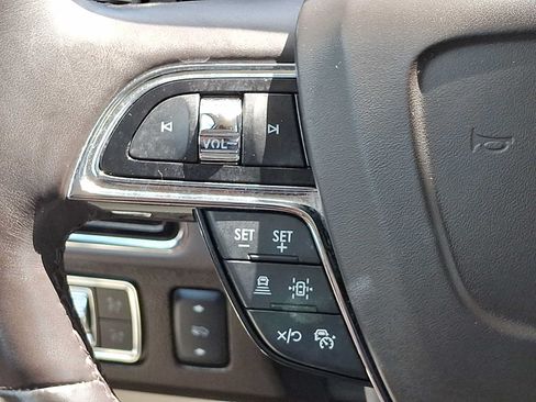 Used 2024 Lincoln Navigator L Black Label AWD/4WD image 23