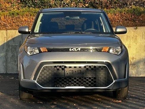 Used 2024 Kia Soul LX w/ Option Group 015 FWD image 8