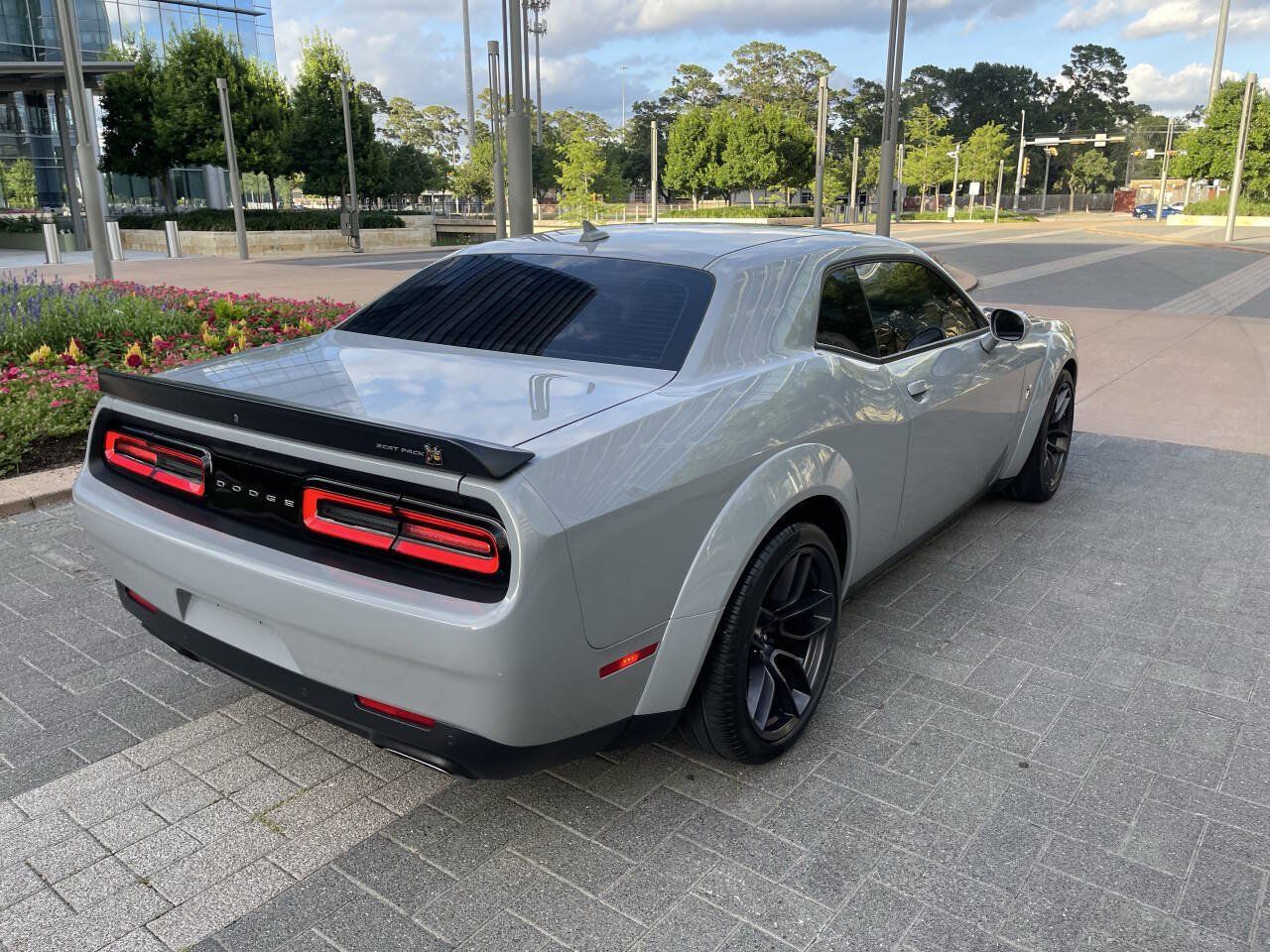 Used 2021 Dodge Challenger R/T Scat Pack RWD image 25