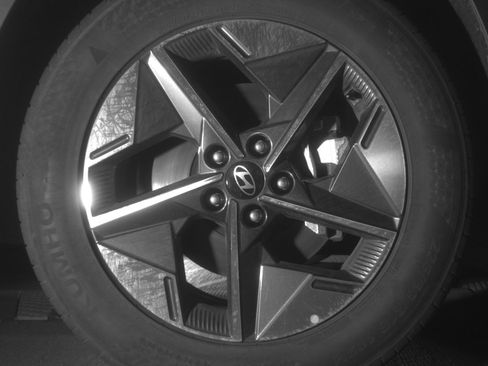 Used 2025 Hyundai Tucson SEL image 13