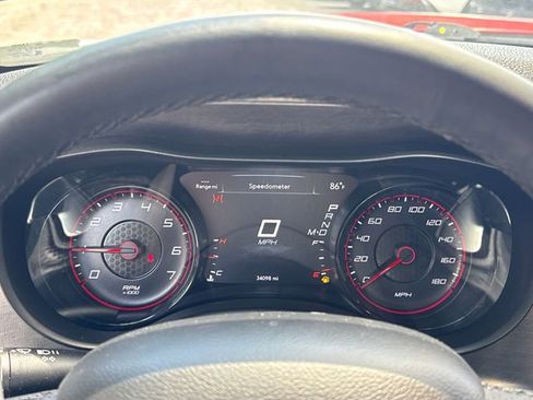 Used 2017 Dodge Charger R/T RWD image 17