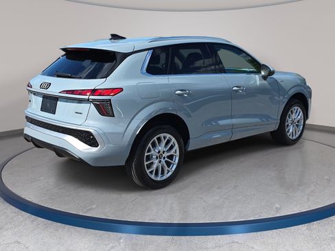 New 2026 Audi Q3 quattro 2.0T AWD/4WD image 5