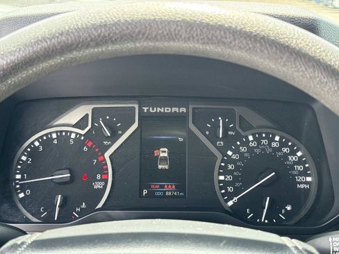 Used 2022 Toyota Tundra SR5 w/ SR5 Convenience Package RWD image 26