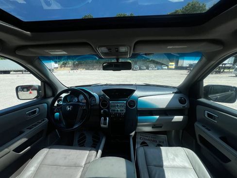 Used 2011 Honda Pilot EX-L image 13