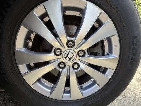 Used 2014 Honda Odyssey EX-L image 17