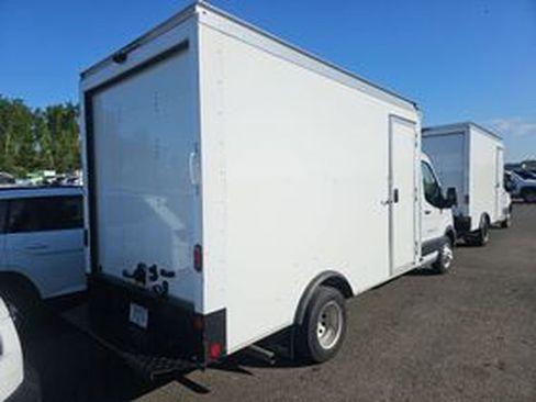 Used 2023 Ford Transit 350 DRW RWD image 2