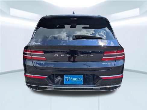 Used 2025 Genesis GV80 3.5T Prestige AWD/4WD image 2