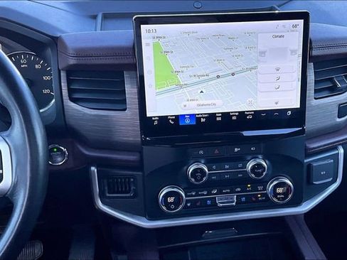 Certified 2024 Ford Expedition Limited image 6