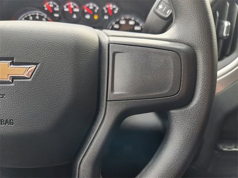 Used 2025 Chevrolet Silverado 1500 Custom RWD image 31