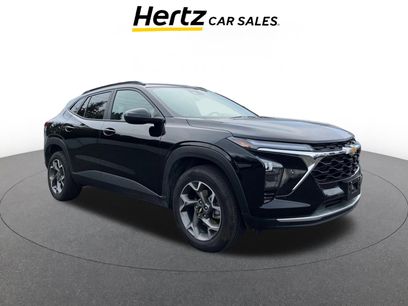 Used 2025 Chevrolet Trax LT w/ LT Convenience Package