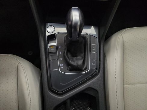 Used 2019 Volkswagen Tiguan SEL image 26
