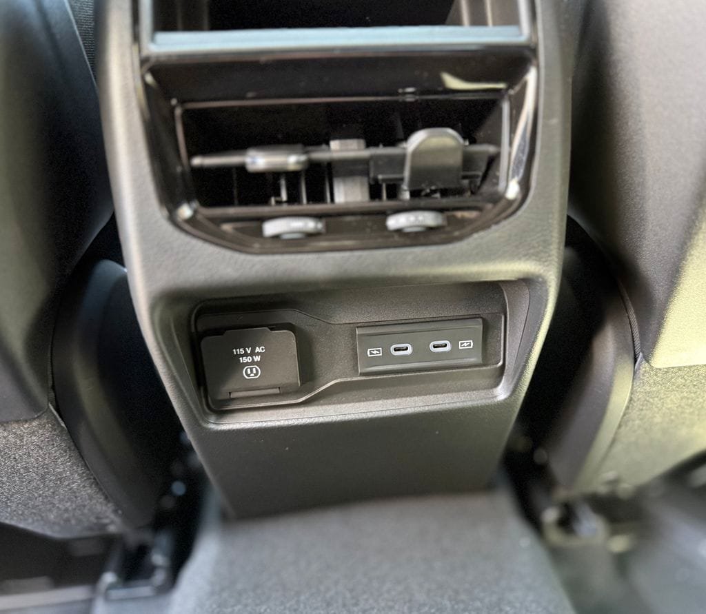 New 2026 Jeep Grand Cherokee Altitude AWD/4WD image 27
