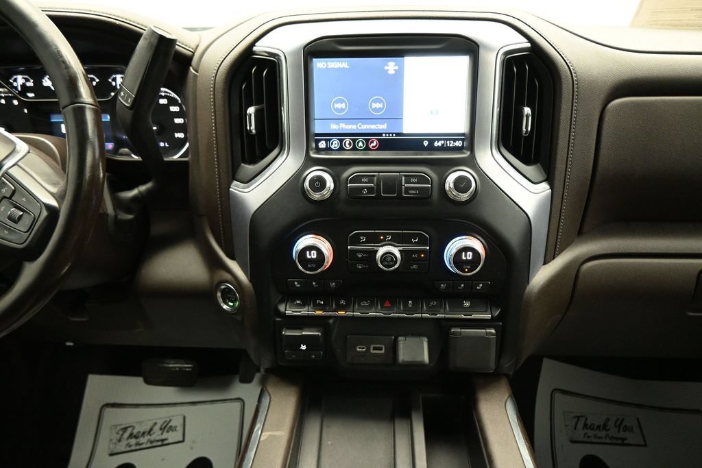 Used 2019 GMC Sierra 1500 SLT w/ SLT Premium Plus Package AWD/4WD image 19