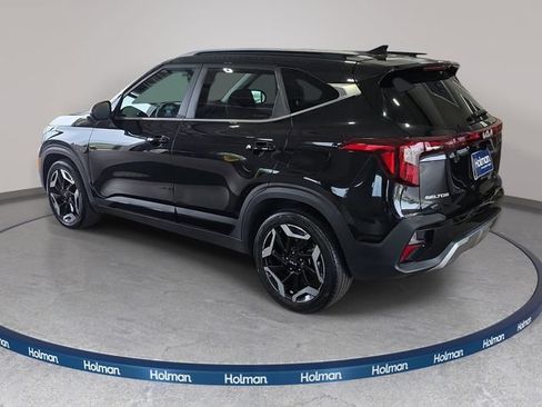Used 2024 Kia Seltos SX w/ SX Sunroof Package AWD/4WD image 7