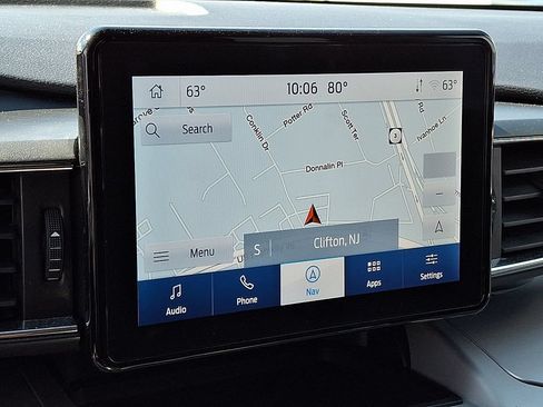 Certified 2023 Ford Explorer XLT w/ Equipment Group 202A AWD/4WD image 17
