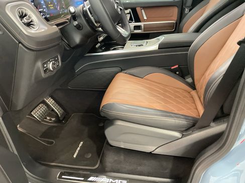 Certified 2025 Mercedes-Benz G 63 AMG 4MATIC image 18