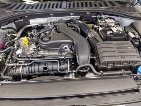 New 2026 Volkswagen Jetta SE image 7