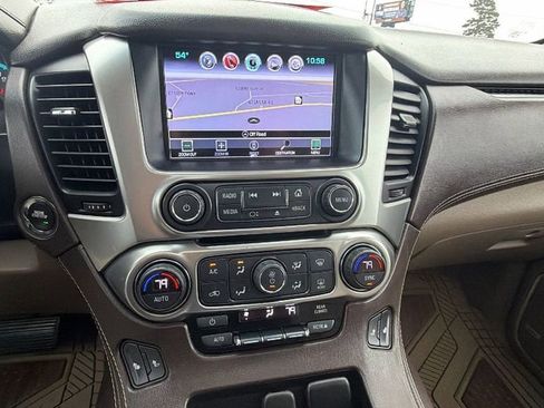 Used 2017 Chevrolet Tahoe LT w/ LT Signature Package image 33