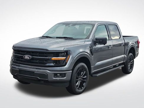 New 2026 Ford F150 XLT w/ Equipment Group 302A MID AWD/4WD image 2