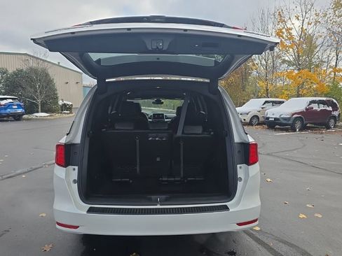 Used 2023 Honda Odyssey Sport image 37