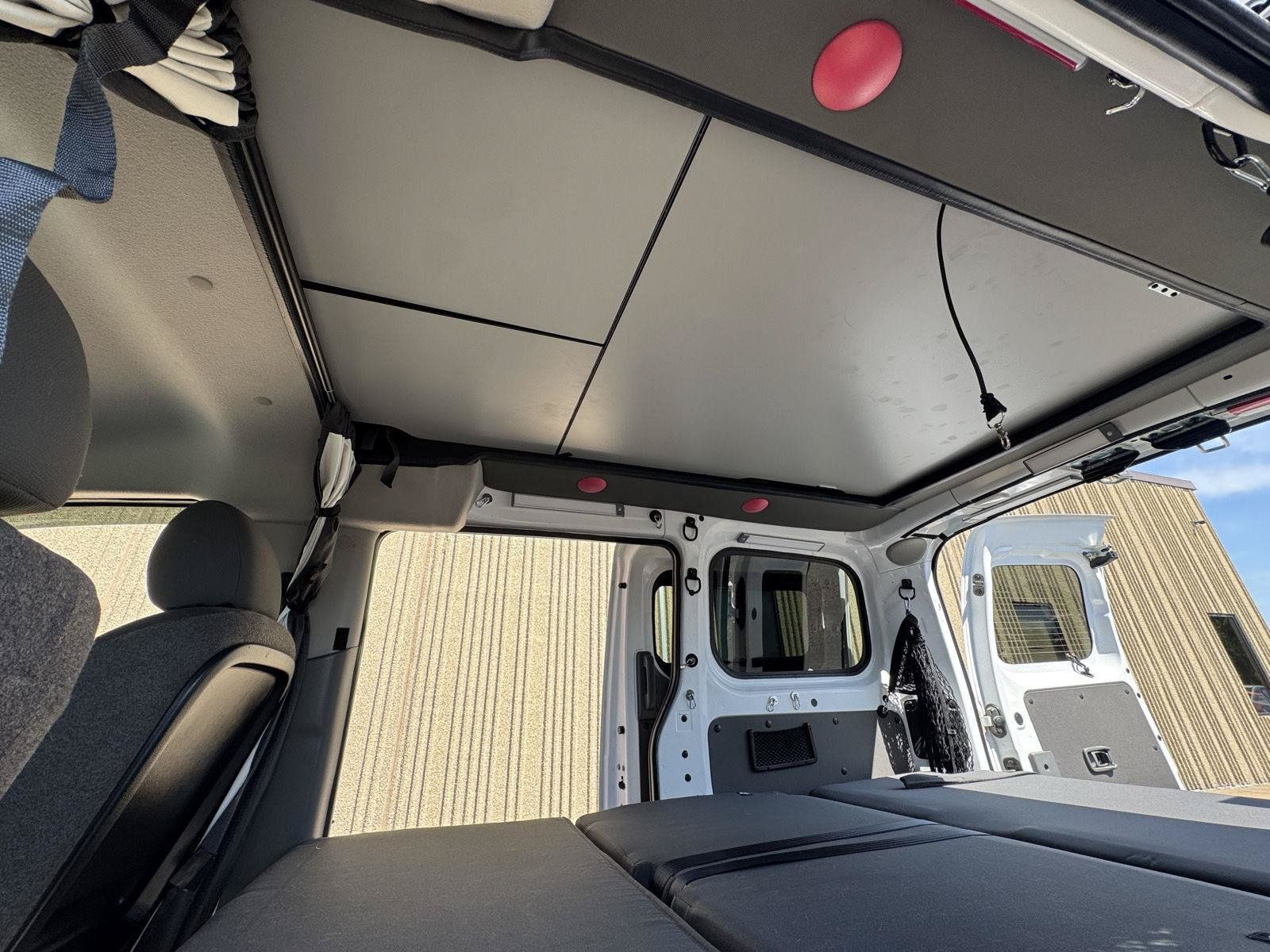 Used 2021 Nissan NV200 SV w/ Back Door Glass Package FWD image 33