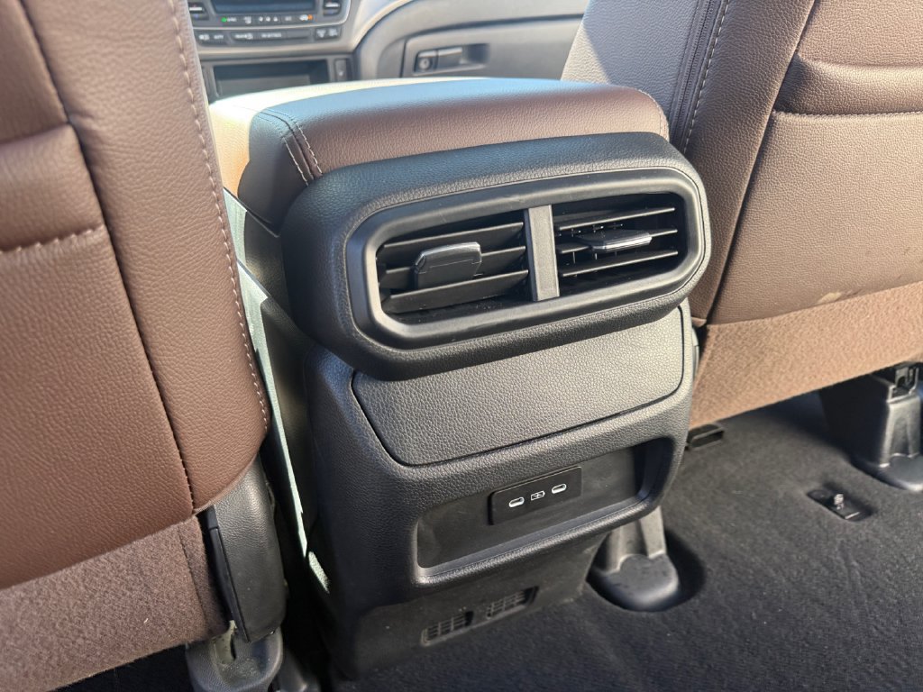 Certified 2025 Honda Passport EX-L image 28