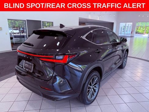 Certified 2025 Lexus NX 250 FWD w/ Accessory Package (Z1) image 9