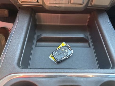 Used 2020 Chevrolet Silverado 1500 RST AWD/4WD image 27