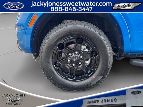 New 2025 Ford Ranger XLT w/ Black Appearance Package AWD/4WD image 9