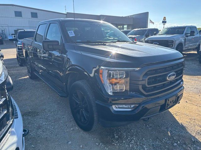 Used 2022 Ford F150 XLT w/ Equipment Group 302A High AWD/4WD image 7