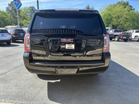 Used 2019 GMC Yukon XL SLT w/ Open Road Package image 5