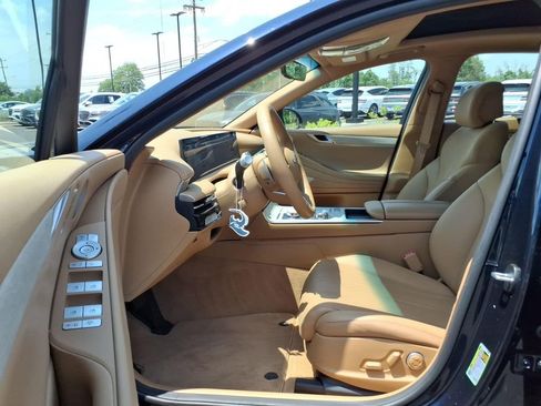 Used 2026 Genesis G80 2.5T Advanced AWD/4WD image 16