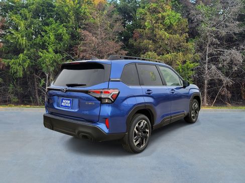 New 2025 Subaru Forester Premium image 16
