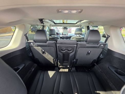 Used 2024 Acura MDX SH-AWD w/ Technology Package image 30