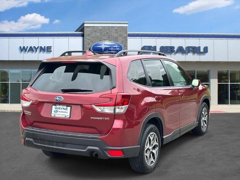 Certified 2023 Subaru Forester Premium AWD/4WD image 4