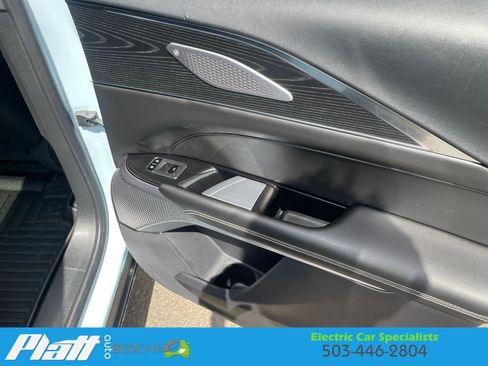 Used 2024 Cadillac Lyriq Sport AWD/4WD image 49