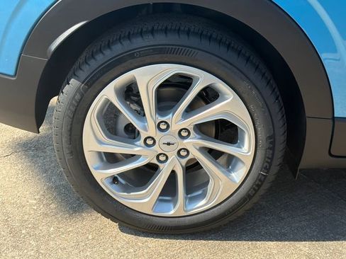 New 2027 Chevrolet Bolt LT image 17