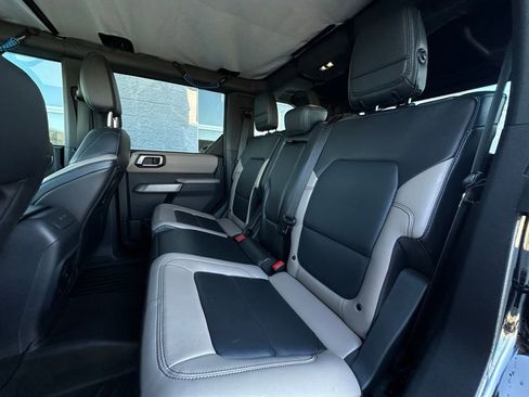 Used 2021 Ford Bronco Wildtrak image 22