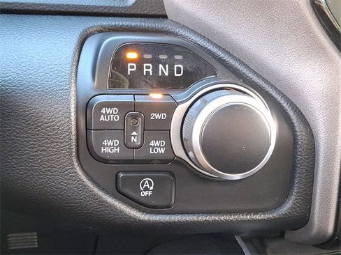 Used 2021 RAM 1500 Big Horn image 15