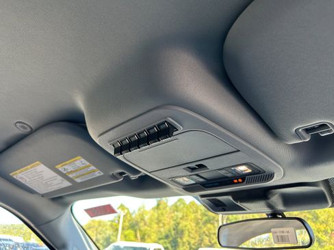 New 2026 Ford F550 4x4 Crew Cab image 32