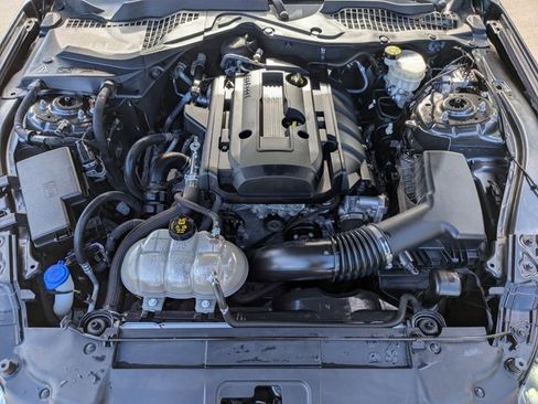 Used 2020 Ford Mustang Coupe RWD image 22