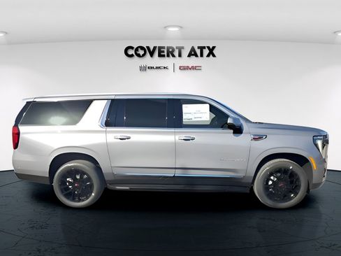 New 2026 GMC Yukon XL Elevation image 11
