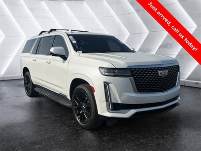 Used 2021 Cadillac Escalade ESV Premium Luxury w/ LPO, Illumination Package