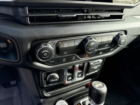 New 2026 Jeep Wrangler Sport AWD/4WD image 20