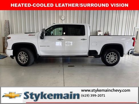 Used 2025 Chevrolet Silverado 2500 LTZ w/ Z71 Chrome Sport Edition AWD/4WD image 2