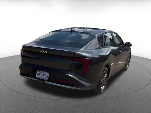Used 2025 Kia K4 FWD image 16