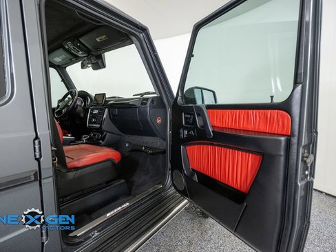 Used 2013 Mercedes-Benz G 63 AMG 4MATIC image 45