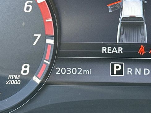 Used 2024 Nissan Frontier PRO-4X w/ Off-Road Protection Package image 21