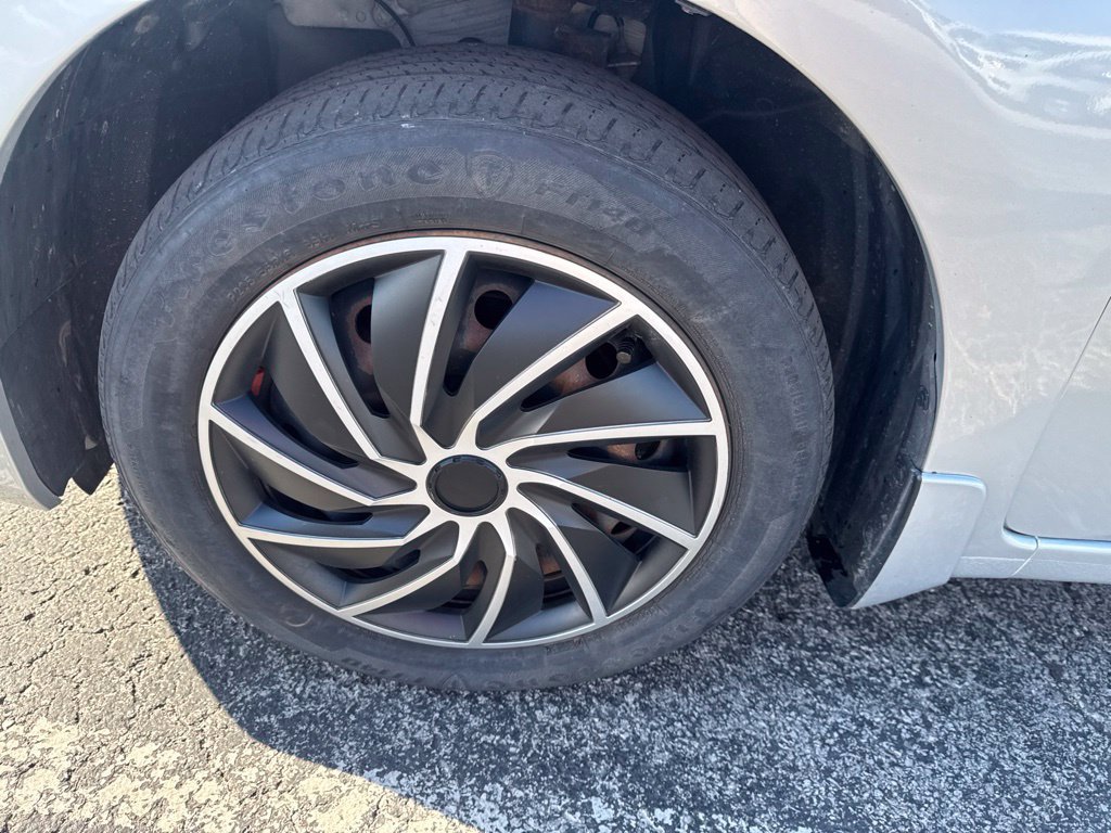 Used 2017 Nissan Sentra S FWD image 39